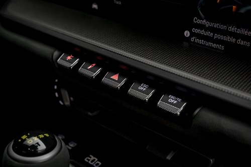 Porsche GT3 creme-14