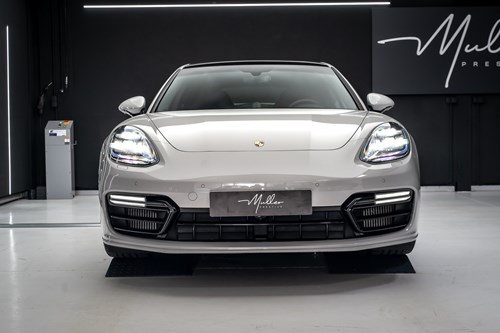 Porsche Panamera Hybrid-104