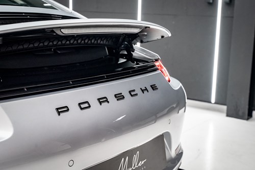 Porsche Carrera GTS grise-56