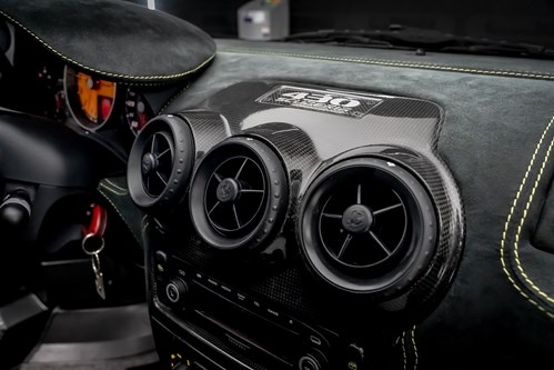 Ferrari Scuderia-102