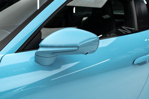 Porsche 911 Targa GTS Miami blue-39