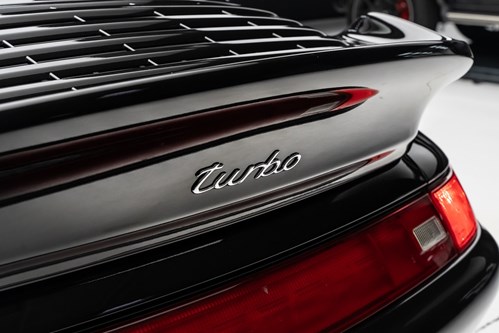 Porsche 993 Turbo noire (16)