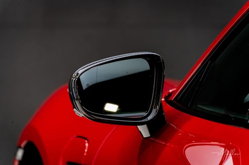 Porsche-Taycan-turbo-s-muller-prestige-detailing-01