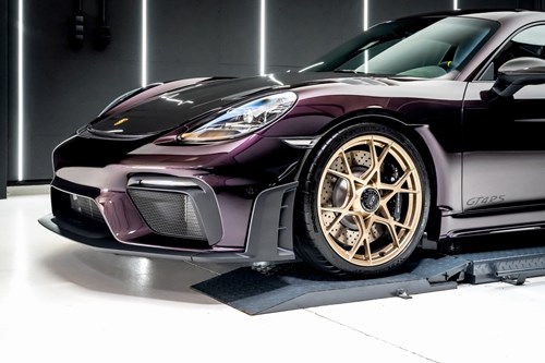 Porsche 718 GT4 RS-050