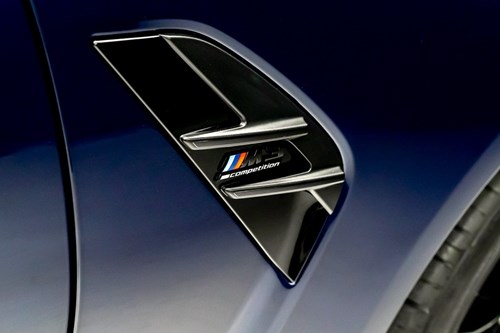 BMW M3 Competition mauve-067