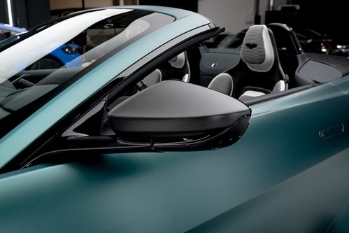 Aston Martin Vantage V12 verte mate-100