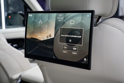 Detailing center-096