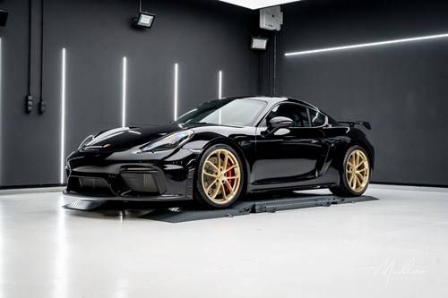 Porsche-gt4-718-muller-car-detailing-01
