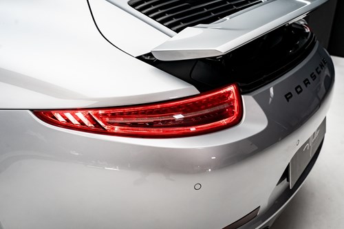 Porsche Carrera GTS grise-50