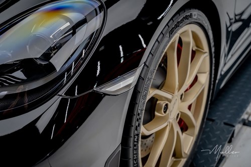 Porsche-gt4-718-muller-car-detailing-18