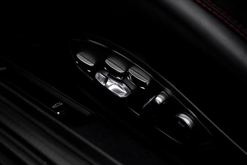 Porsche 911 Carrera GTS Rouge phase 1-47