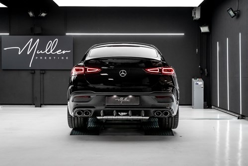 Mercedes GLE coupé noire-075