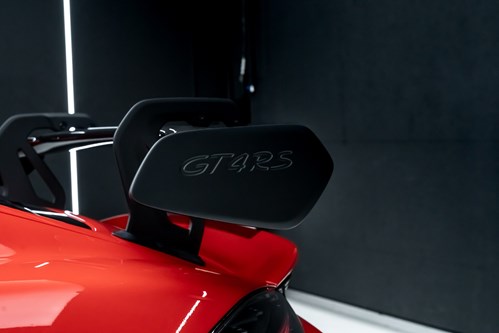 Porsche GT4 RS rouge-82