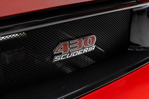 Ferrari 430 Scuderia rouge-013