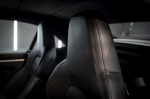 Porsche turbo S black mat-70