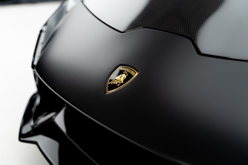 Lamborghini Huracan noire -072