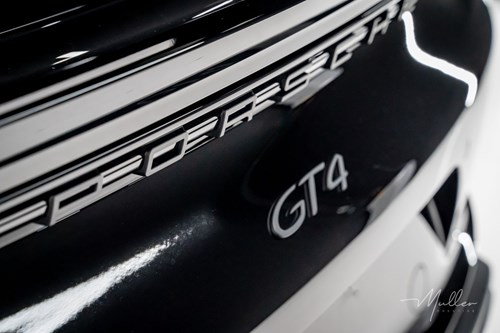 Porsche-gt4-718-muller-car-detailing-25