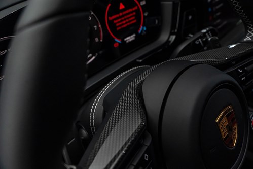 Porsche Cayenne Turbo gris foncé-096