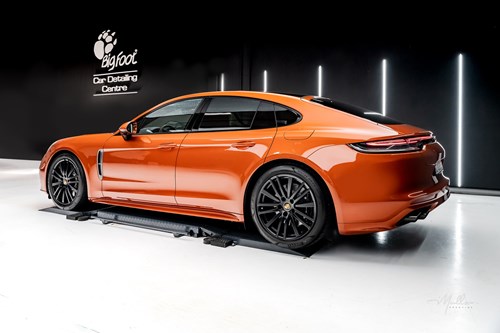 Porsche Panamera Sélection Orange-152