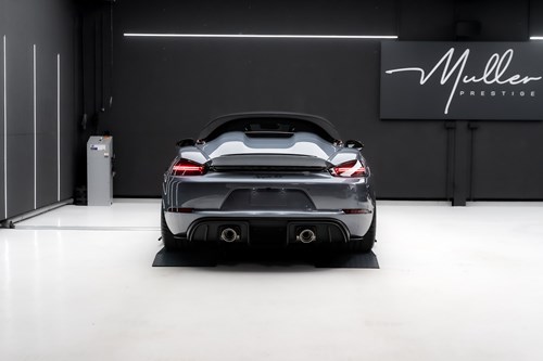 porsche-gt4-rs-gris-bleu-56