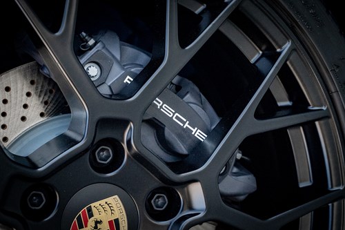 Porsche Carrera 4 bleue-154