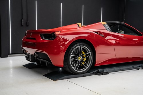 Ferrari 488 Spider-119