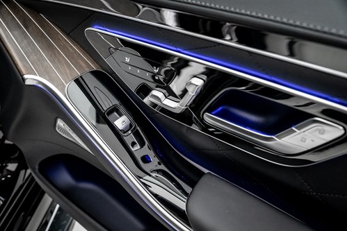 Mercedes Class S-083