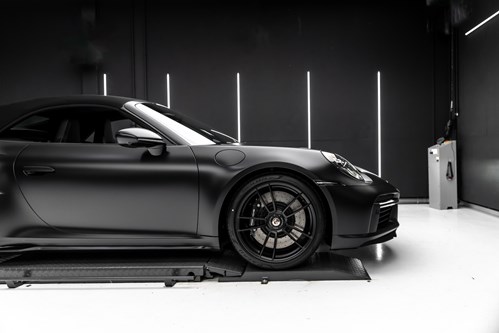 Porsche 911 Turbo noire mate-067