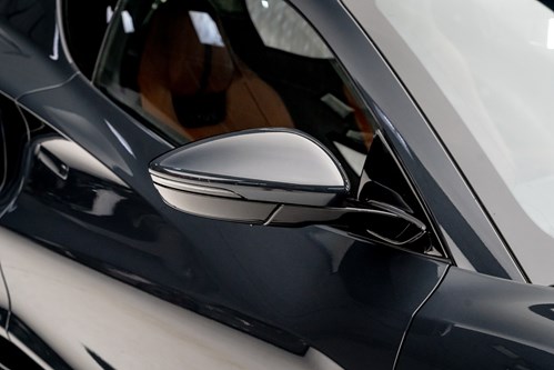 Lotus-emira-first-edition-080