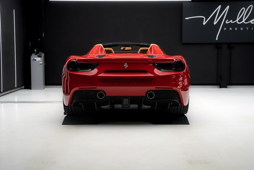 Ferrari 488 Spider-117