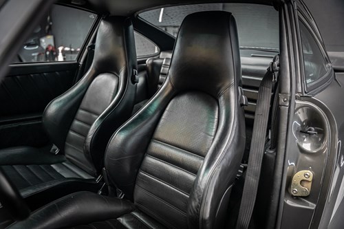 Porsche 930 Turbo grise-58