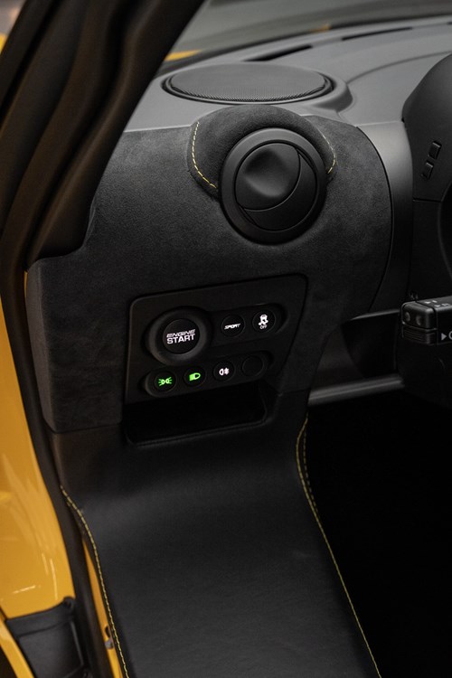 Lotus Elise jaune-056