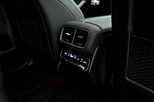 Mercedes GLE coupé noire-101