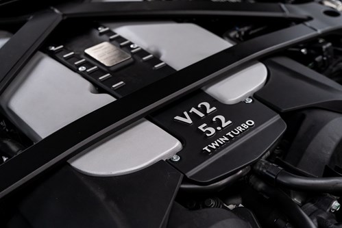 Aston Martin Vantage V12 verte mate-128