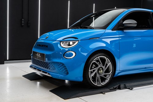 Fiat 500 Abarth Electrique-106