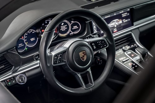 Porsche Panamera Hybrid-103