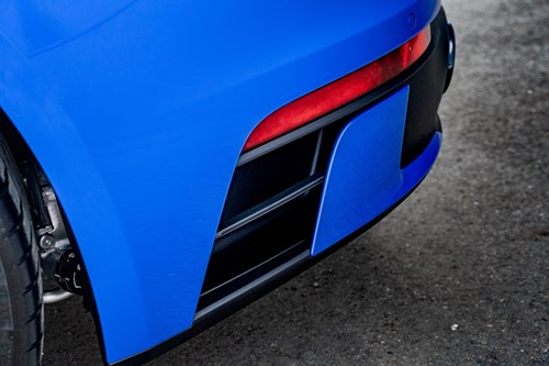 Porsche Carrera 4 bleue-150