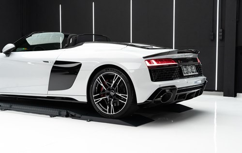 Audi R8 Blanche-63