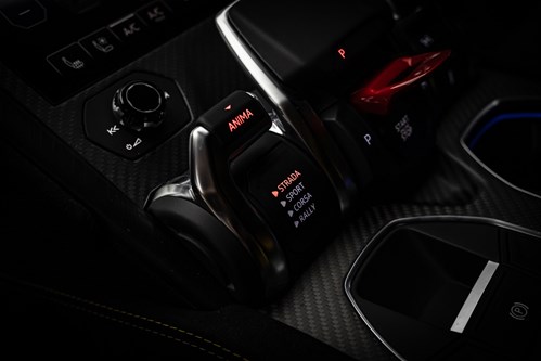 Lamborghini Urus bleu-56