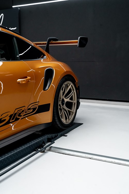 Porsche GT3 RS dorée-57