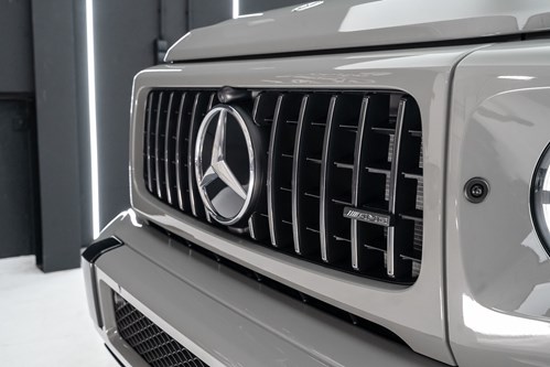 Mercedes Class G gris-92