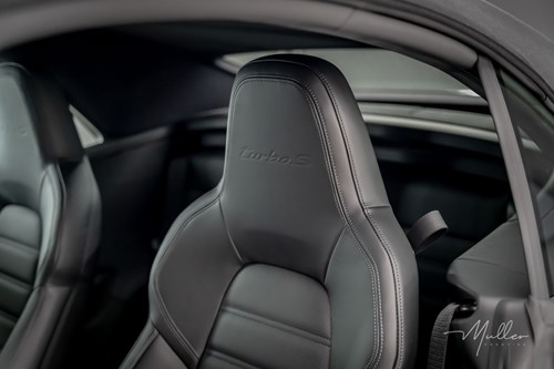 Porsche-911-Turbo-s-car-detailing-30