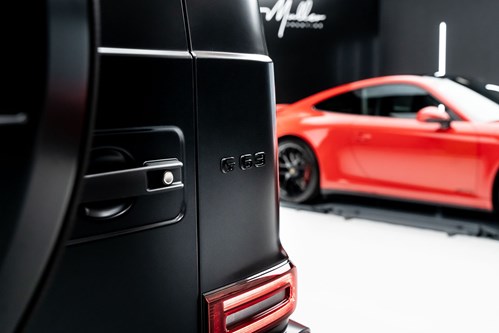 Mercedes Class G noir mat-29