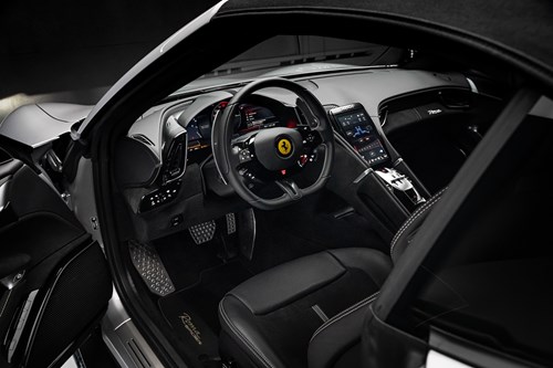 Ferrari Roma Spider-081