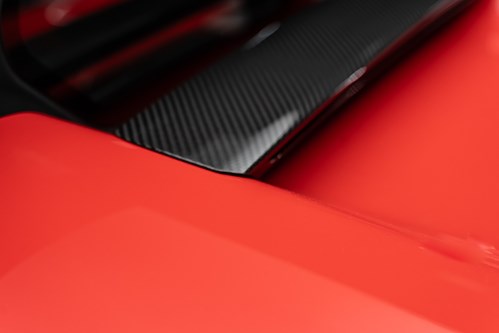 Porsche Spyder RS rouge-63