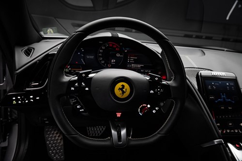 Ferrari Roma Spider-071