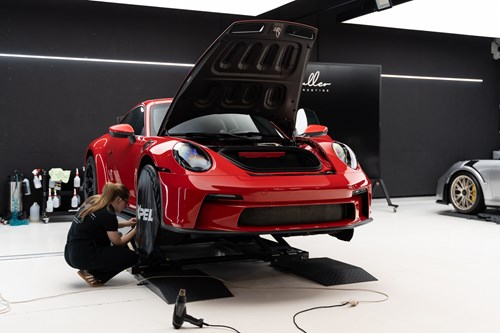 Porsche GT3 touring Rouge-2