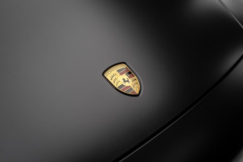 Porsche 911 Turbo noire mate-069