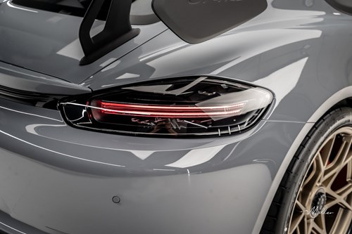 Porsche GT4 RS grise bleu-185