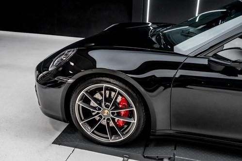Porsche 911 Targa noire-88